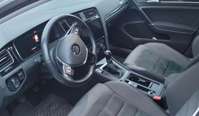 
								VOLKSWAGEN Golf 1.6 Tdi 115 cv 5 porte Executive pieno									