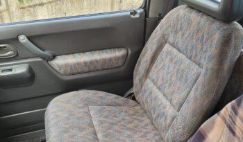 
									SUZUKI Jimny 1.3 pieno								