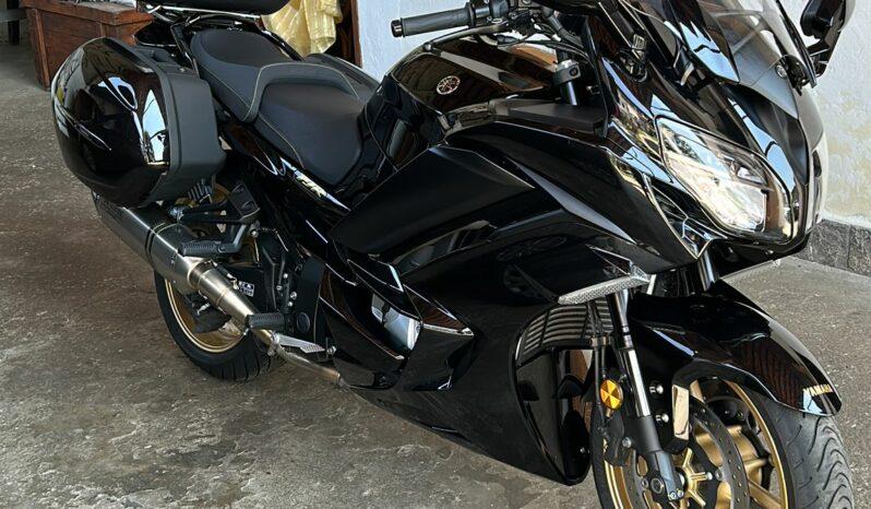 
								YAMAHA Fjr 1300 pieno									