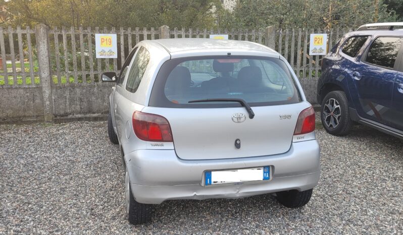 
								TOYOTA Yaris 1.0 pieno									