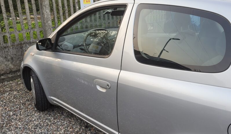 
								TOYOTA Yaris 1.0 pieno									