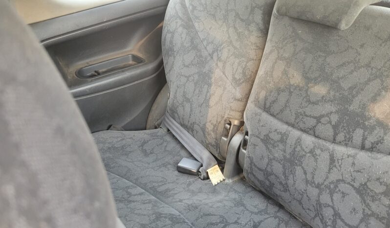 
								TOYOTA Yaris 1.0 pieno									