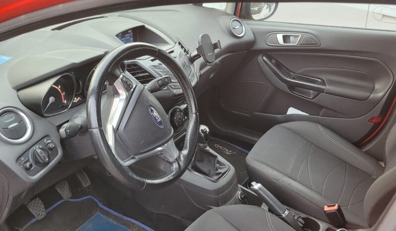 
								FORD Fiesta 5 porte 1.2 60 cv pieno									