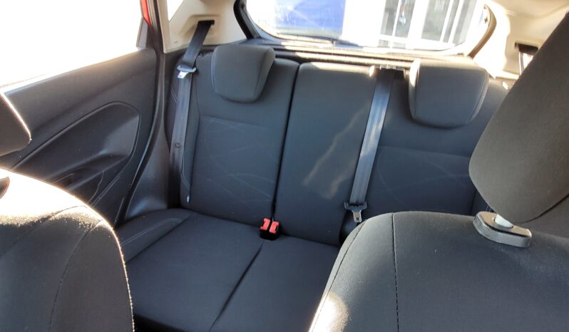 
								FORD Fiesta 5 porte 1.2 60 cv pieno									