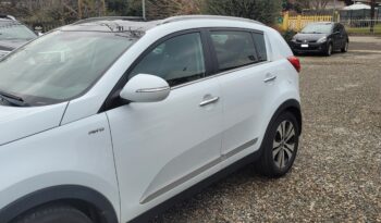 
									KIA Sportage 2.0 crd 184 cv pieno								
