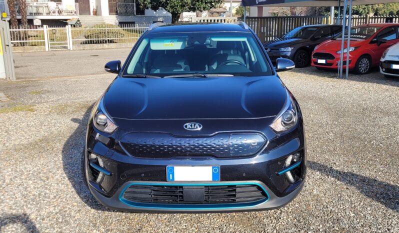 
								KIA e-Niro 64 Kw Versione Style pieno									