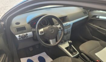 
									OPEL Astra GTC 115 cv pieno								