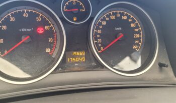 
									OPEL Astra GTC 115 cv pieno								