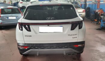 
									HYUNDAI Tucson 1.6 HEV 180 cv pieno								