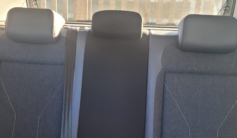 
								VOLKSWAGEN T-Cross 115 cv pieno									