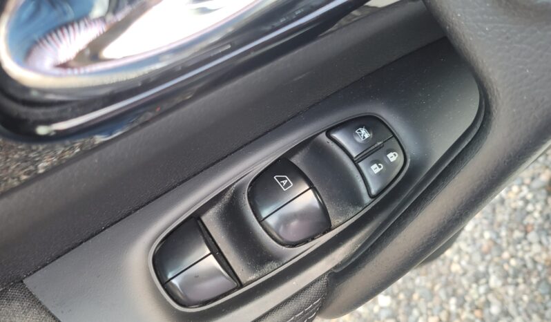 
								NISSAN Qashqai 1.6 Dci 110 cv pieno									