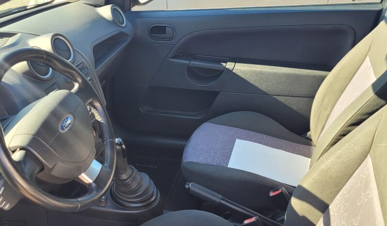 
								FORD Fiesta 1.2 75 cv pieno									