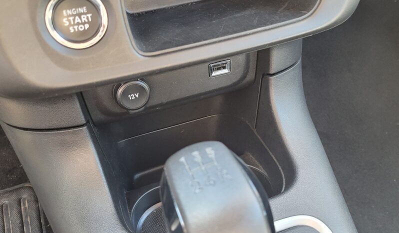 
								CITROEN C3 1.2 83 cv Shine pieno									