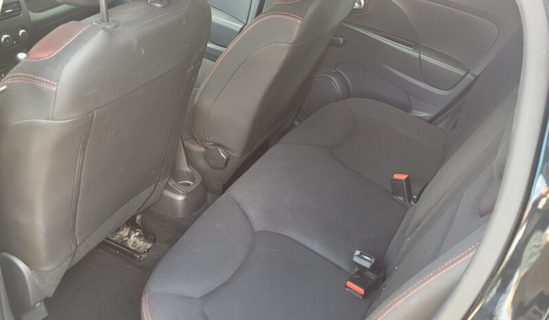 
								RENAULT Clio 1.5 Dci 75 cv pieno									