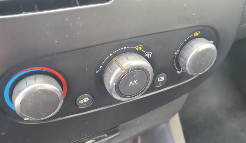 
								RENAULT Clio 1.5 Dci 75 cv pieno									